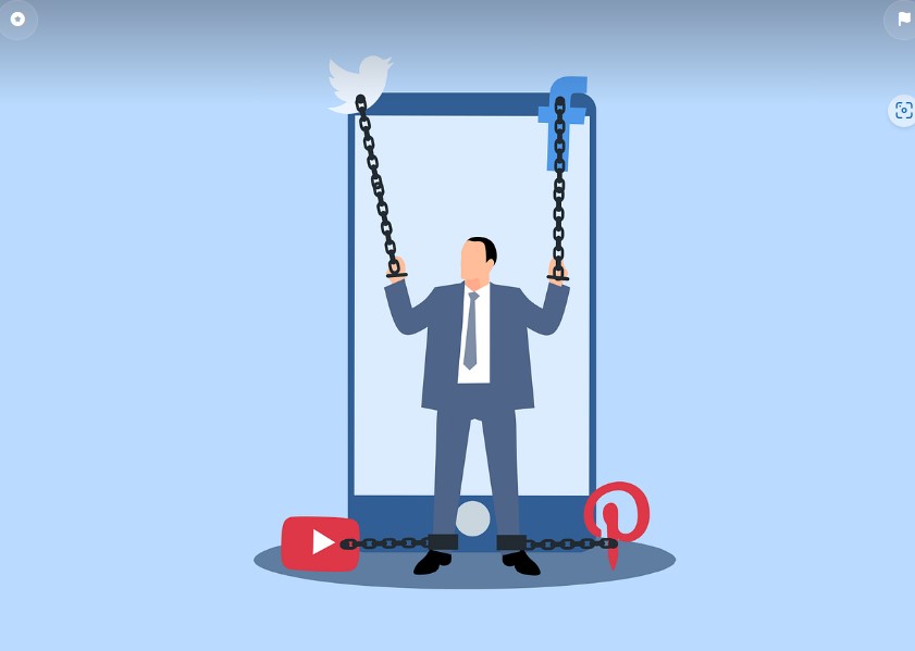 Read more about the article The Silent Killer: Combating Mobile Addiction and Information Overload